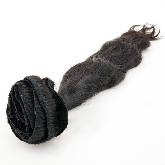 Indian Wavy Natural Black Clip-in Extensions.